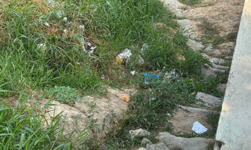 Urgente: mulher é achada sem vida em escadão no Jorge Teixeira; assista ao vídeo