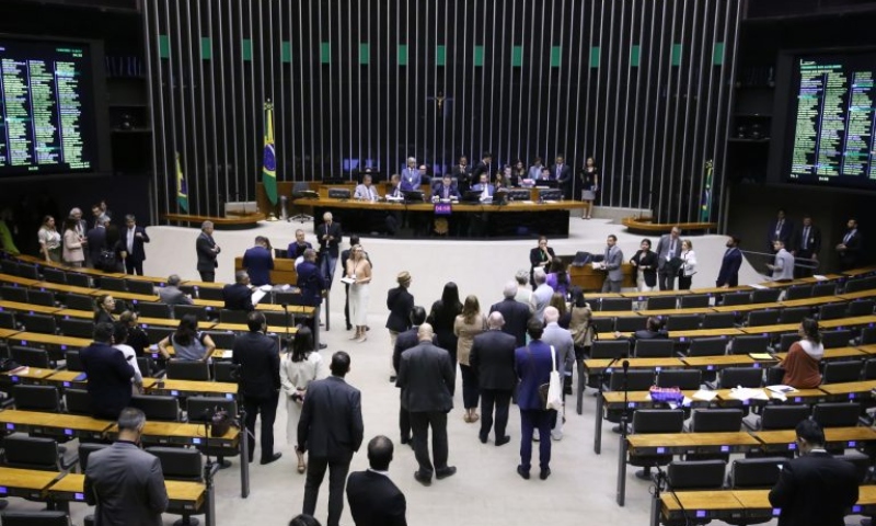 Congresso aprova diretrizes para emendas parlamentares ao Orçamento Nacional