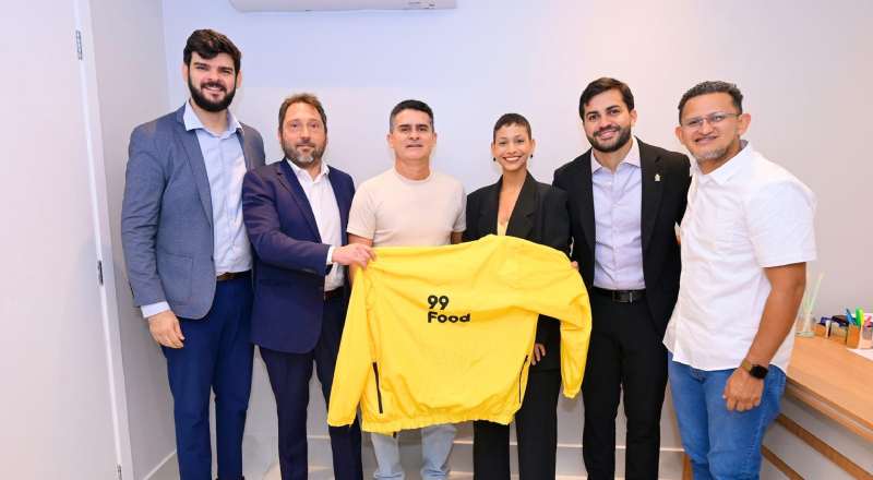 Prefeito David Almeida firma parceria com a 99 e apoia motociclistas