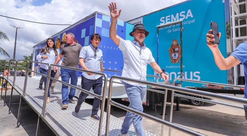 David Almeida entrega UBS Móvel e melhora saúde em comunidades vulneráveis