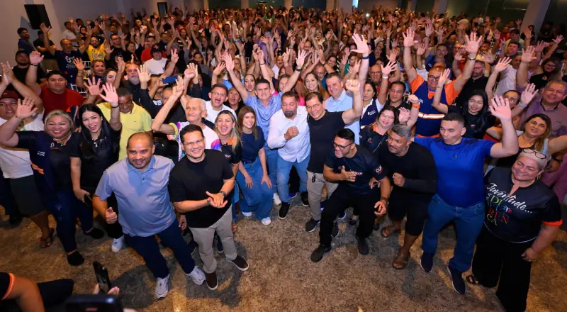 David Almeida reúne mais de 250 lideranças para prestação de contas.