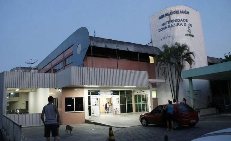 Jovem dá à luz na recepção de maternidade em Manaus; mudanças necessárias