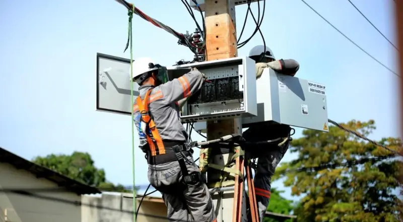 Oito bairros de Manaus ficam sem energia nesta quinta-feira