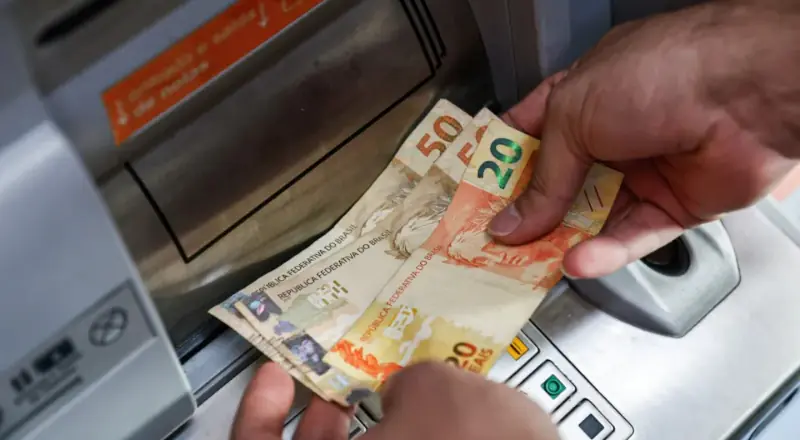 Real é a moeda que mais valoriza em 2026: Entenda o impacto!