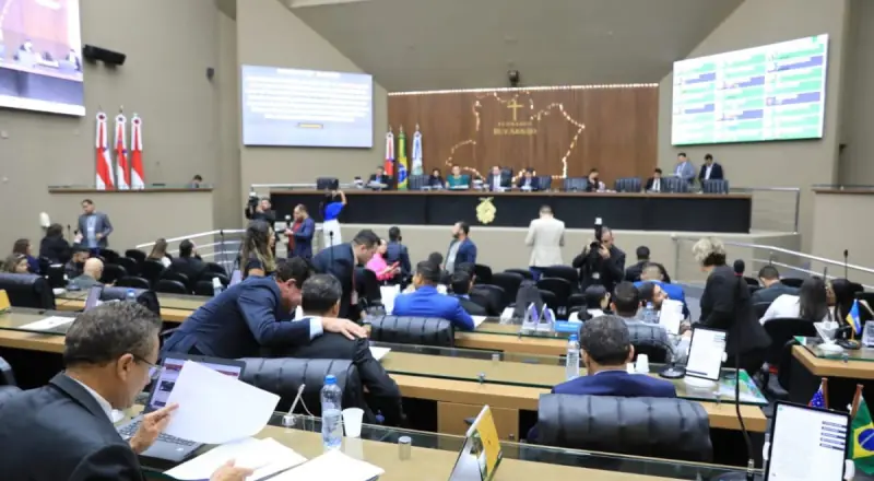 Ao vivo: Aleam decide futuro do Amazonas e novo governador