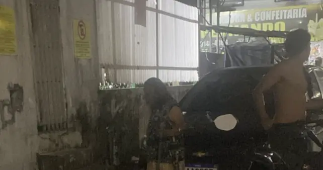 Imagens fortíssimas: corpo de homem assassinado ao lado do SPA