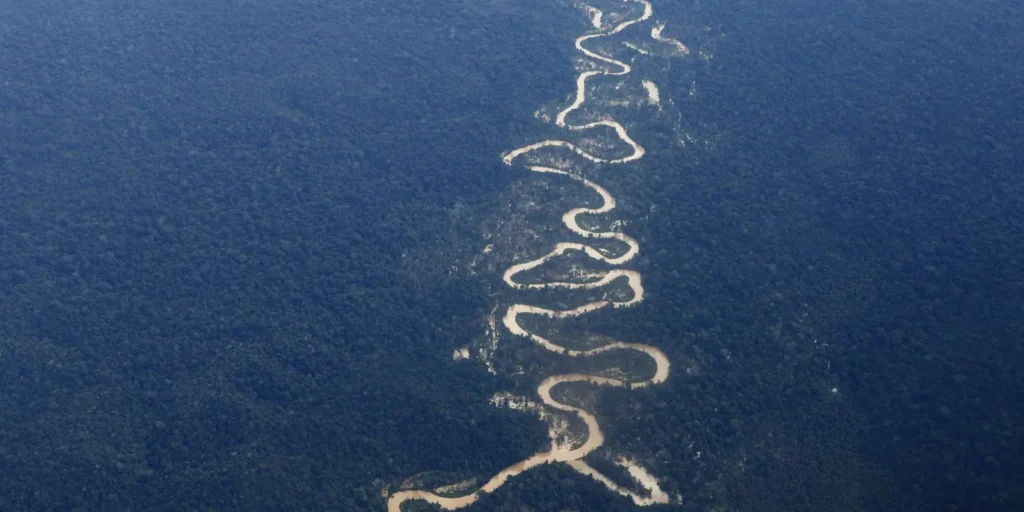 Tensão na Venezuela acende alerta na Defesa e desafios para o Brasil