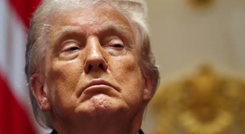 Trump divulga imagens de armas e promete combate aos cartéis