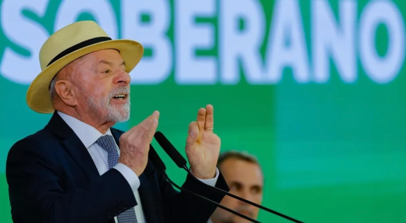 TRE-SP multa Lula em R$ 15 mil por campanha antecipada
