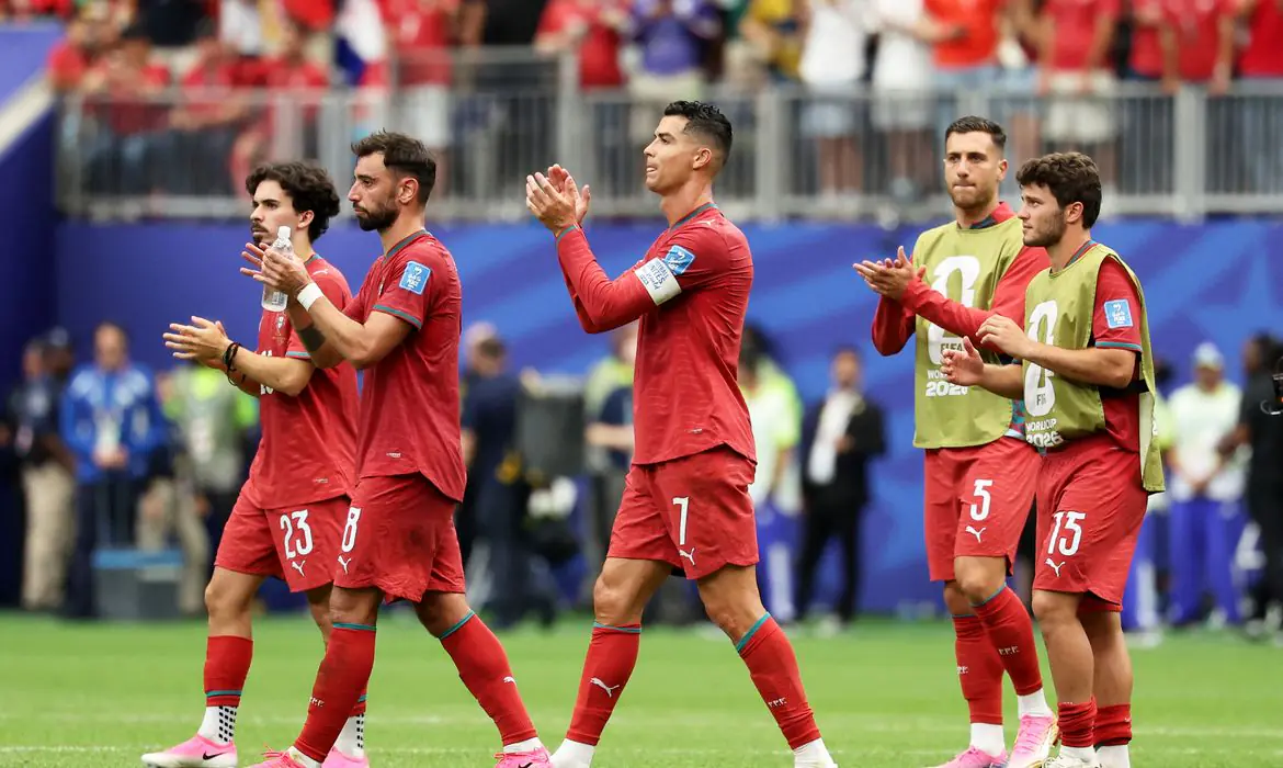 Espanha e Áustria: Assista ao Jogo Decisivo Hoje!