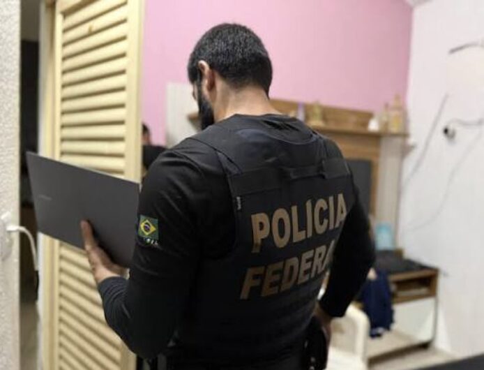 PF prende homem em flagrante por posse de imagens de abuso infantil