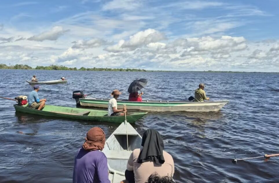 Família desaparecida em rio de Itacoatiara é encontrada com vida