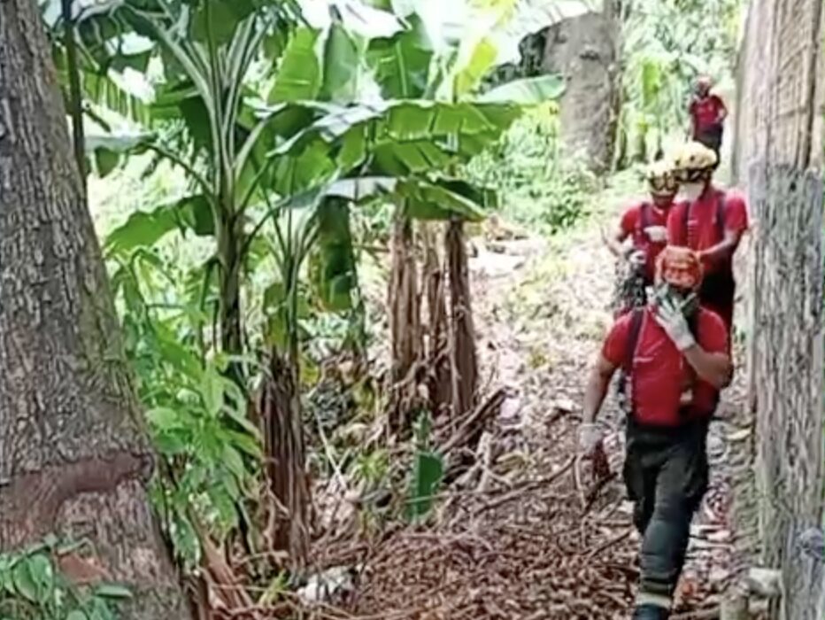 Homem ainda não identificado é encontrado m0rto em igarapé de Manaus