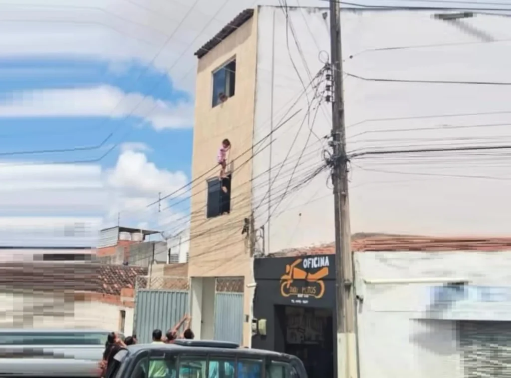 Milagre: PM salva garota de 4 anos em ação heroica